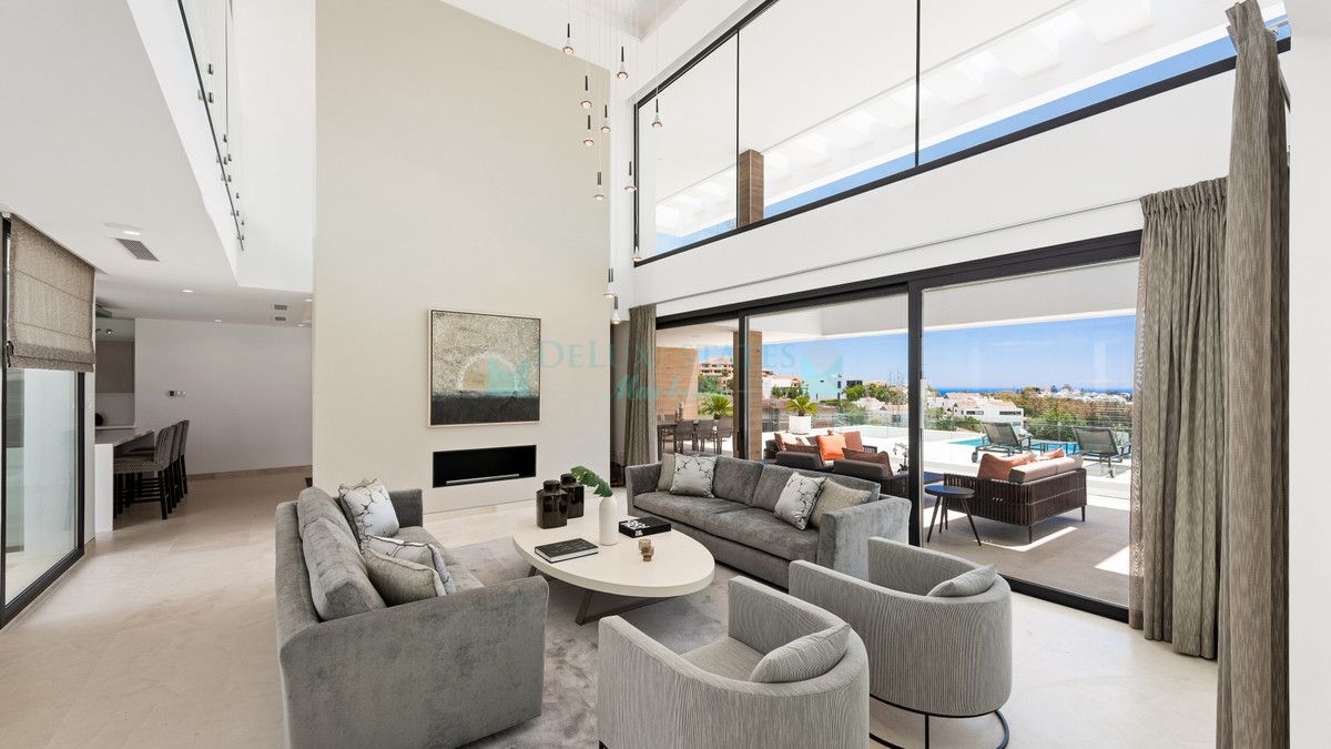 Villa en venta en Benahavis