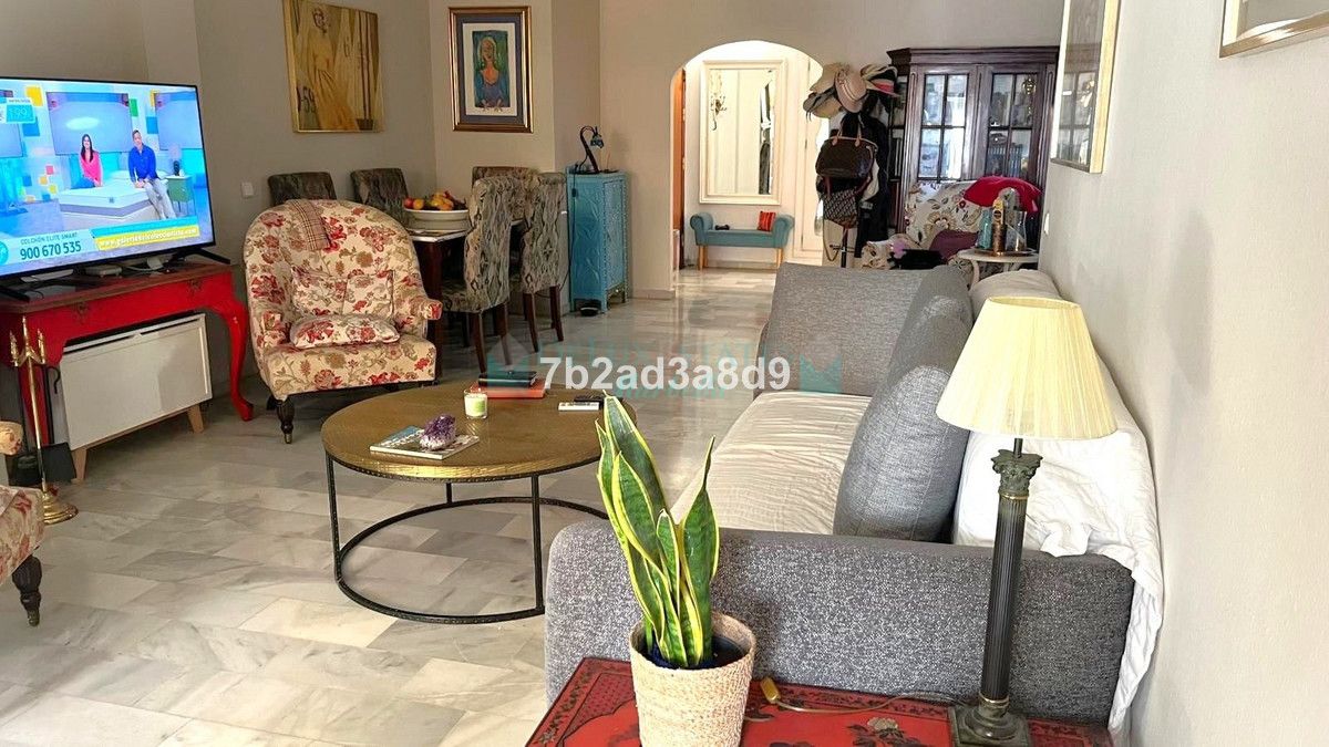 Apartment for sale in Marbella - Puerto Banus