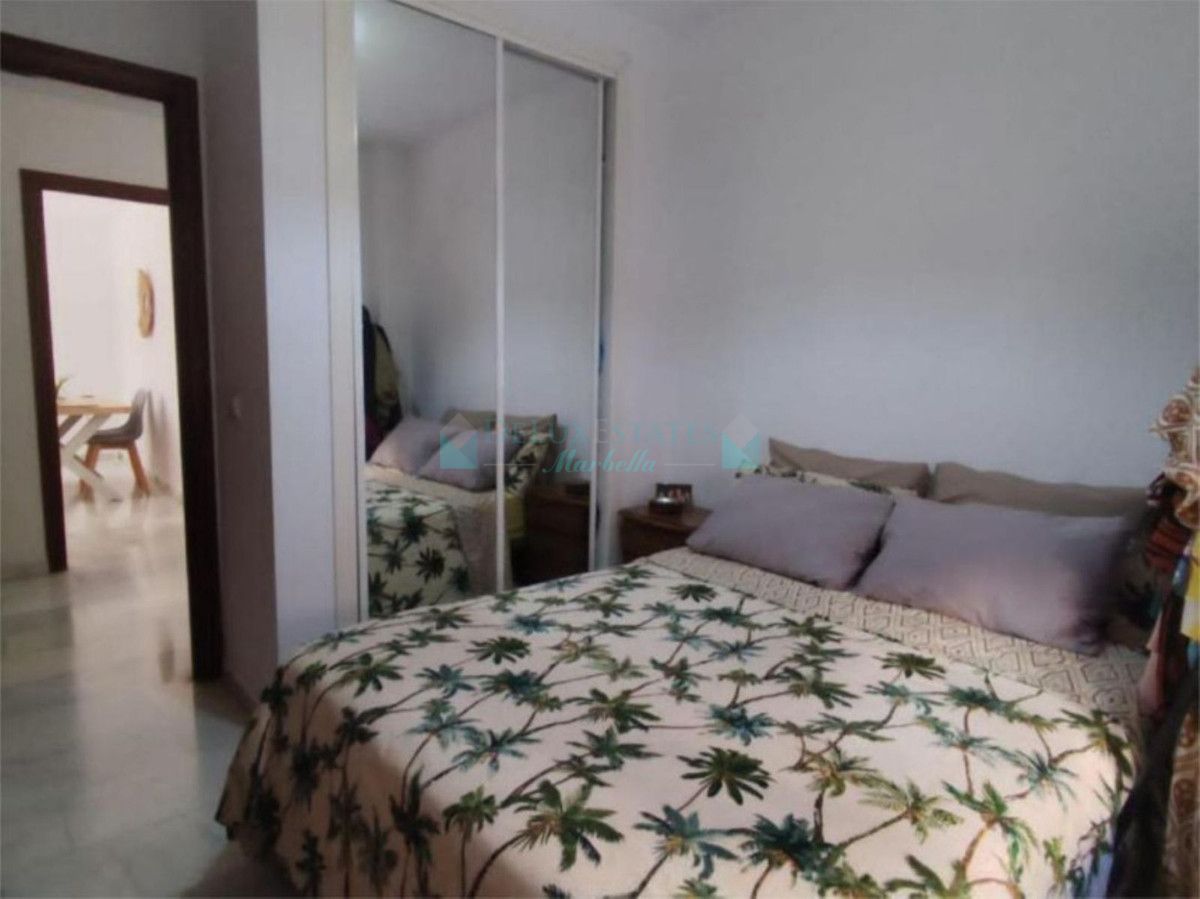 Apartment for sale in Estepona