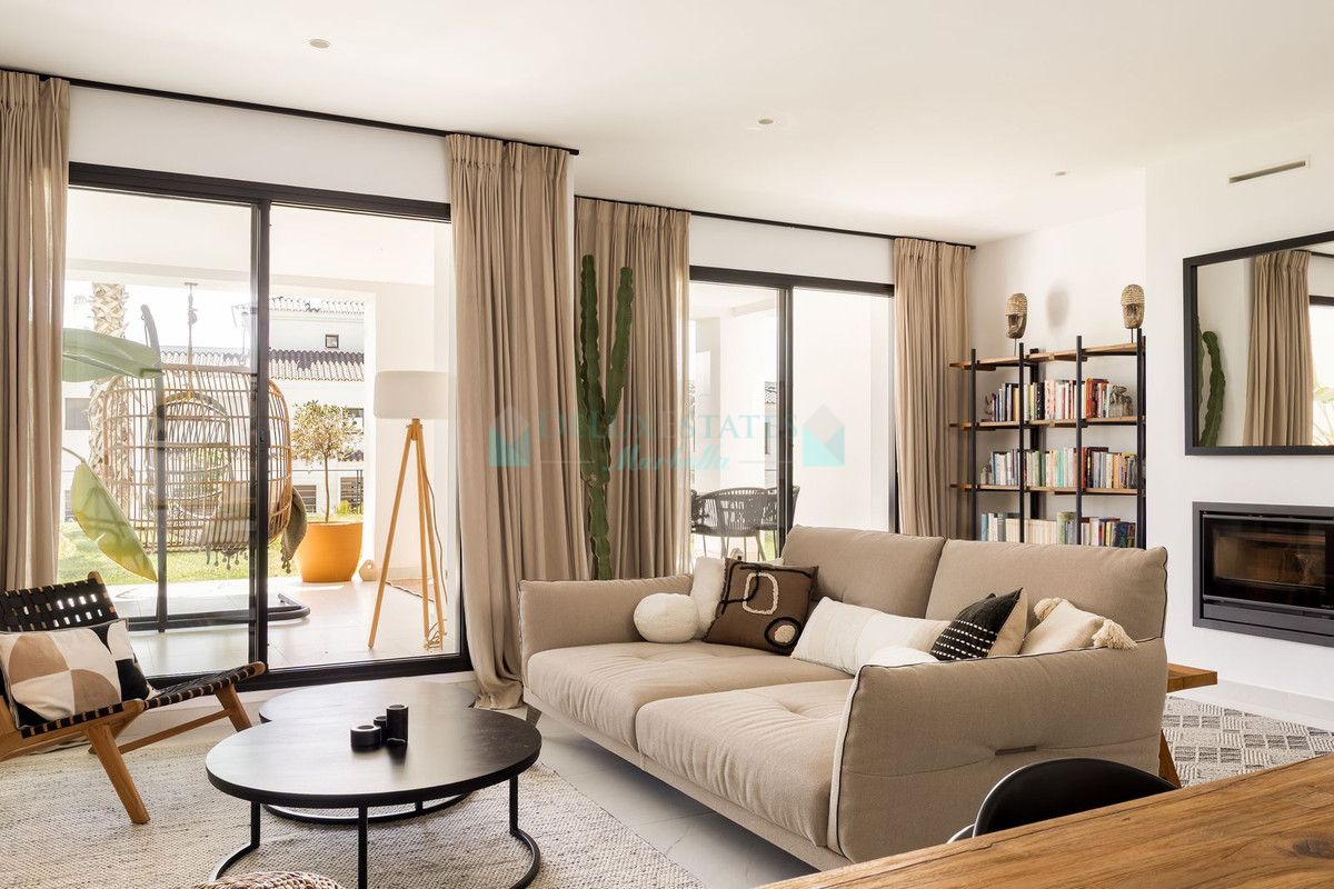Apartamento Planta Baja en venta en Estepona