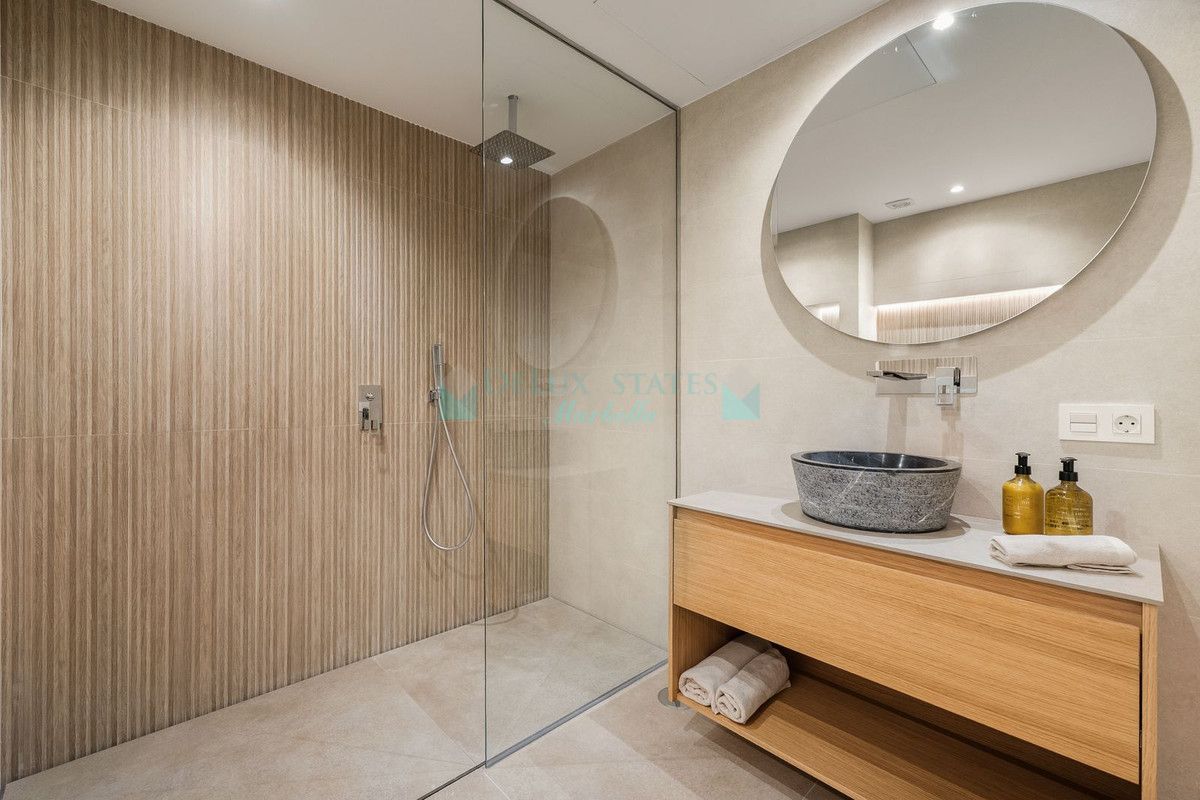 Apartment for sale in Nueva Andalucia