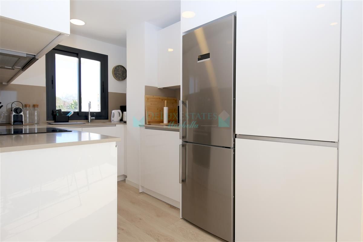 Penthouse for rent in Estepona
