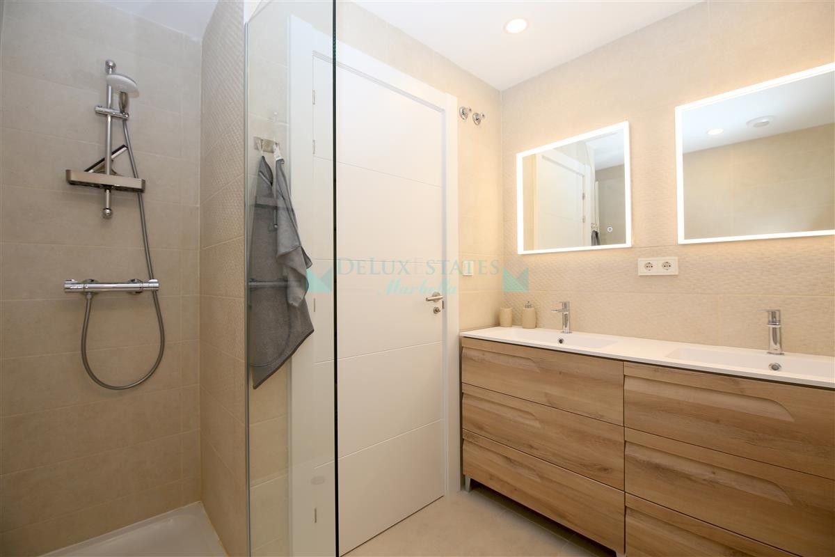 Penthouse for rent in Estepona
