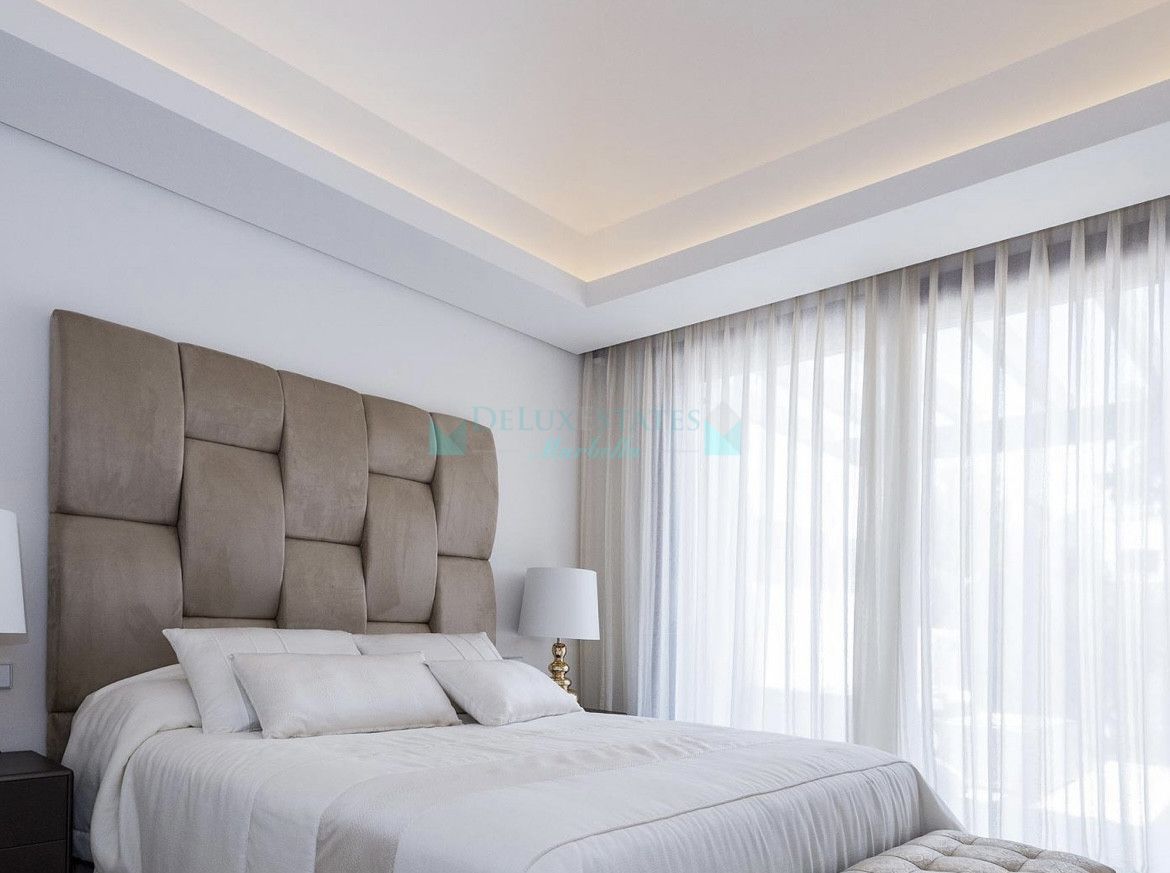 Semi Detached Villa for sale in Marbella