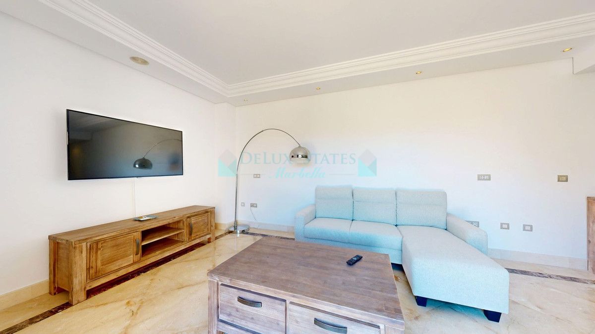 Apartamento en venta en Estepona