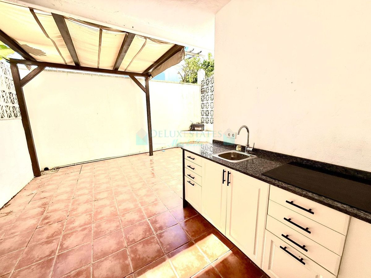Town House for sale in Bel Air, Estepona