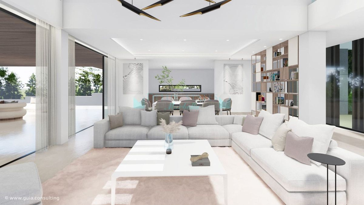 Villa for sale in Hacienda las Chapas, Marbella East