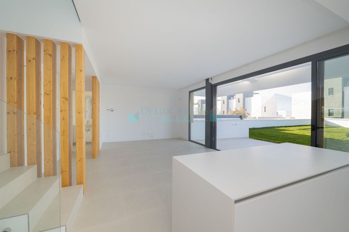 Semi Detached Villa for sale in Atalaya, Estepona