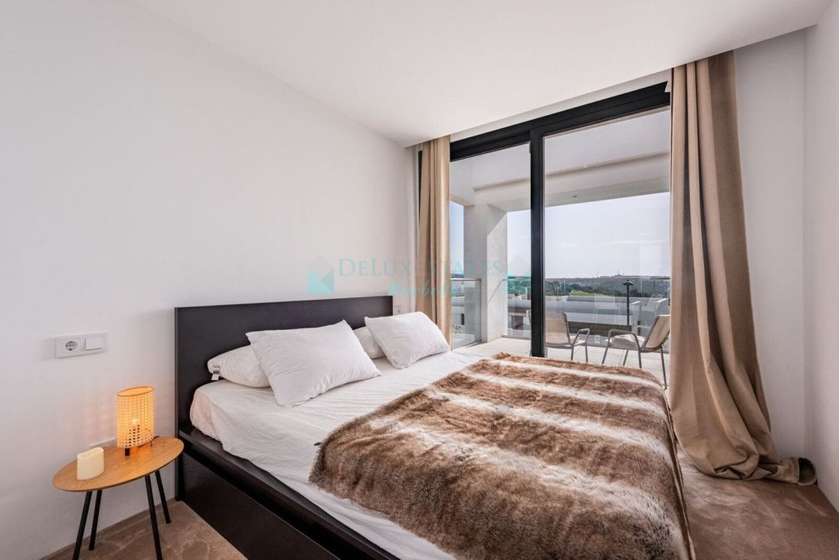 Villa for sale in Estepona