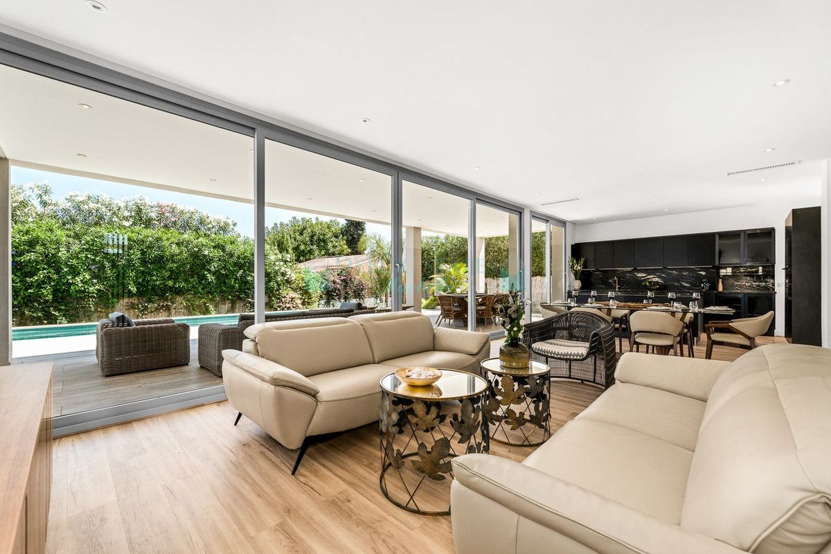 Villa for sale in Marbella