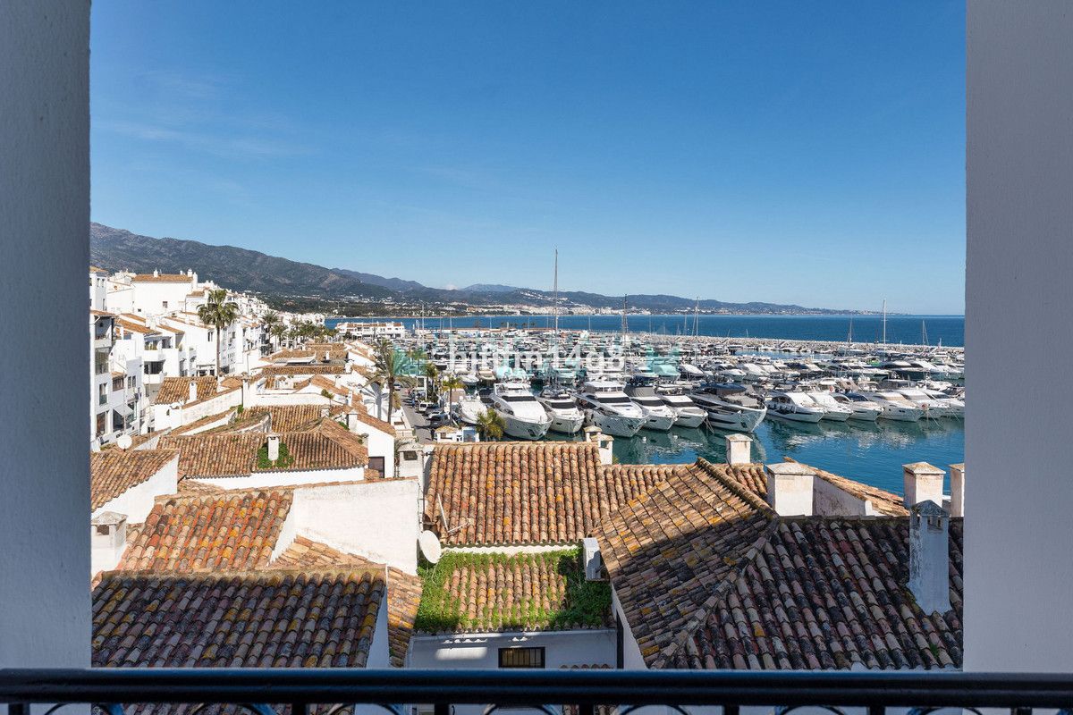 Apartment for sale in Marbella - Puerto Banus