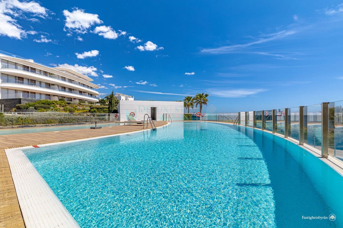 Apartamento en venta en Estepona