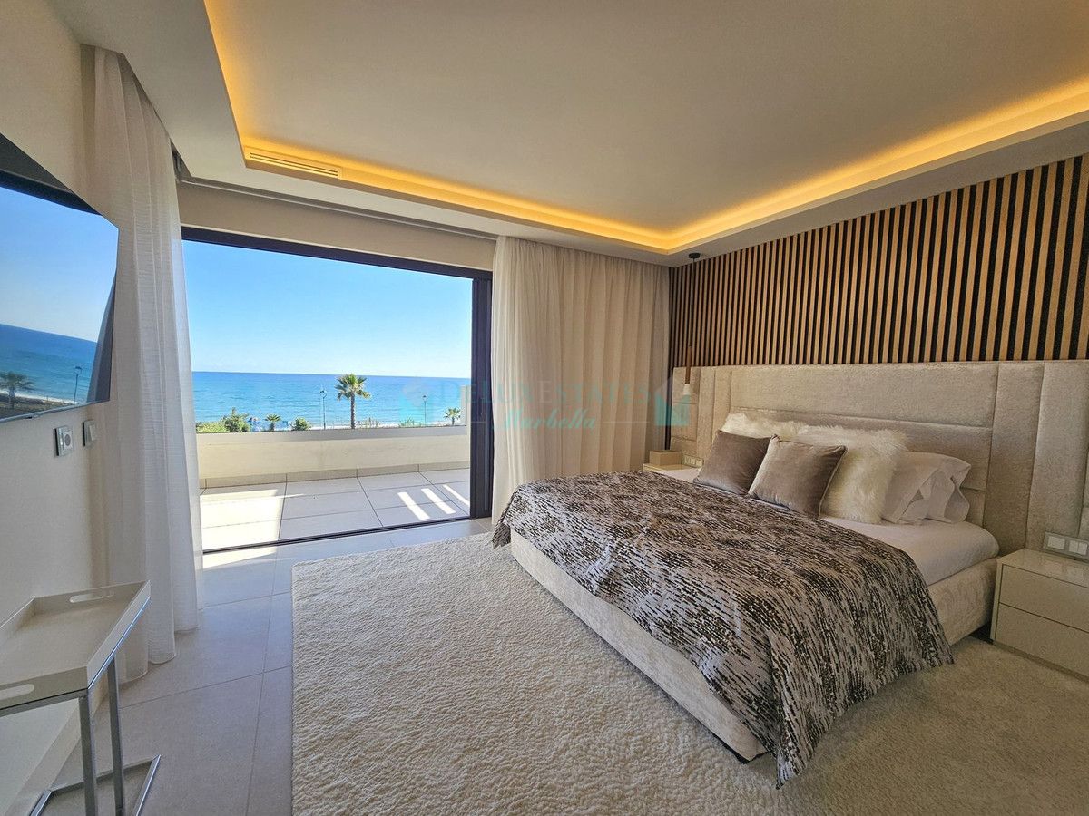Town House for sale in New Golden Mile, Estepona