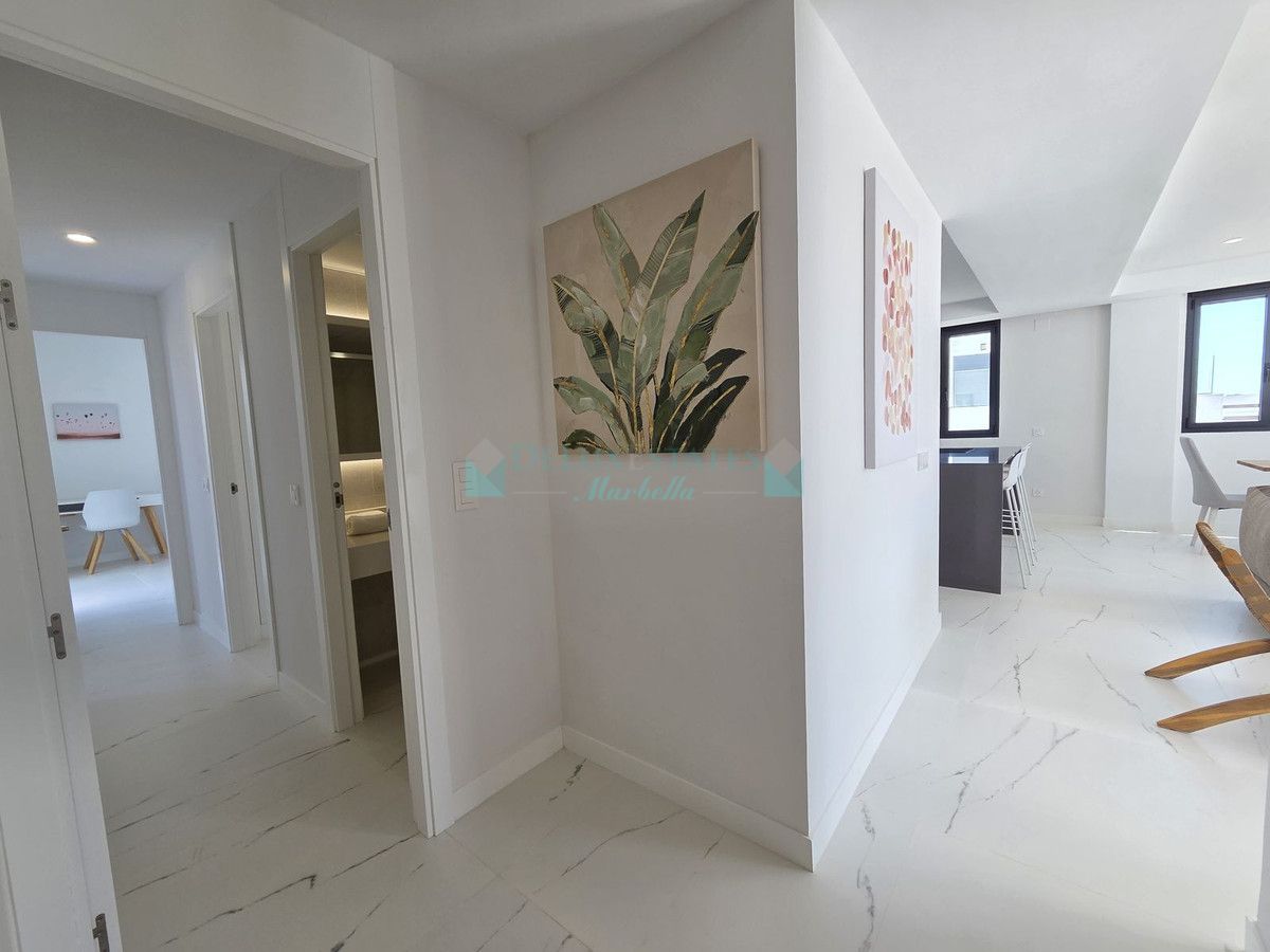 Apartment for sale in Estepona