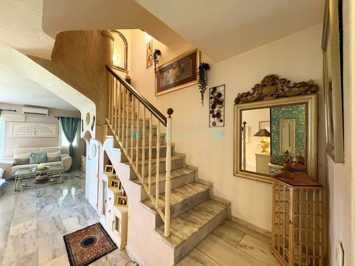 Semi Detached Villa for sale in Bel Air, Estepona