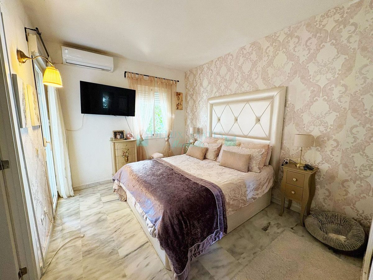 Semi Detached Villa for sale in Bel Air, Estepona