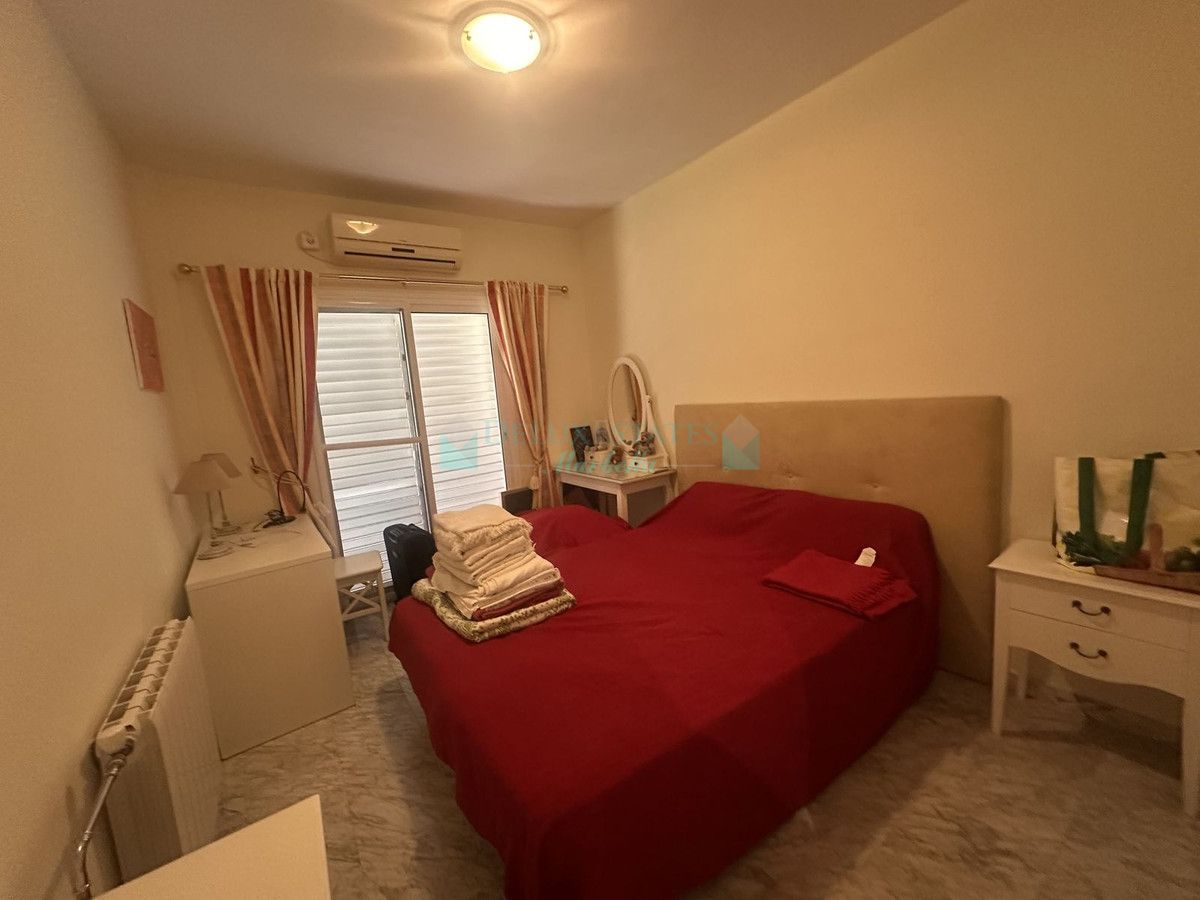 Town House for sale in Aloha, Nueva Andalucia