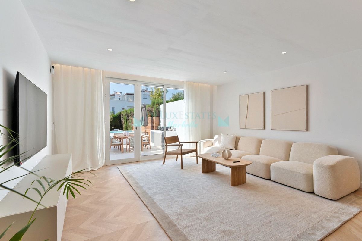 Town House for sale in Nagüeles, Marbella Golden Mile