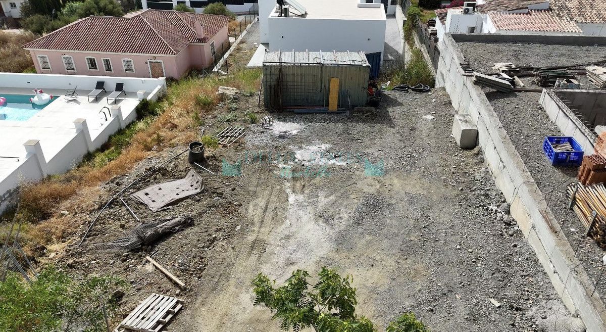 Plot for sale in Estepona