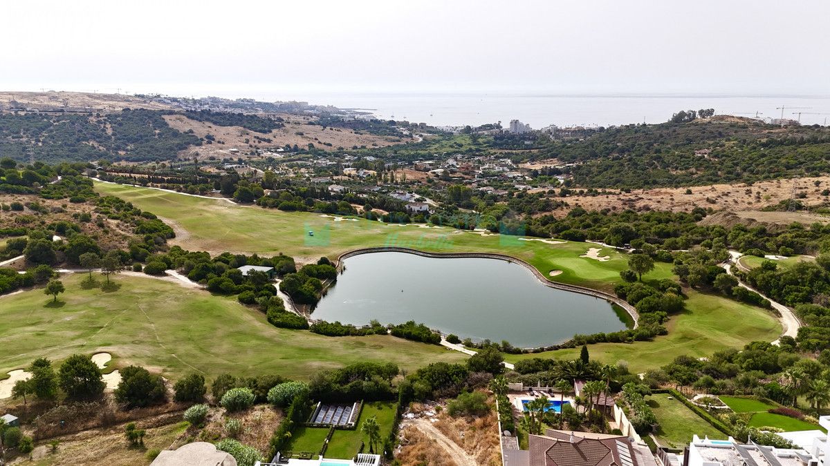 Plot for sale in Estepona