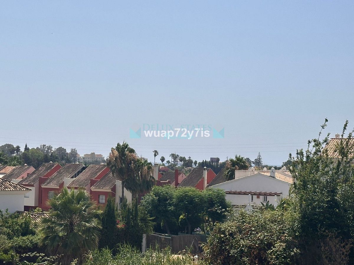 Residential Plot for sale in Estepona