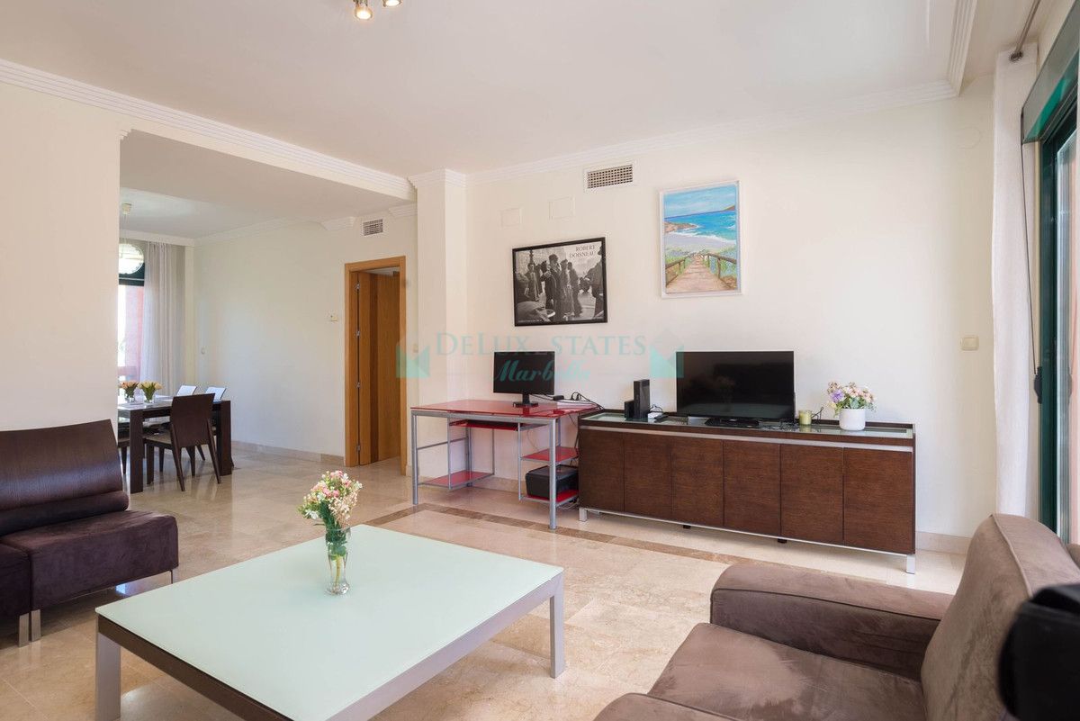 Apartment for sale in Marbesa, Marbella East