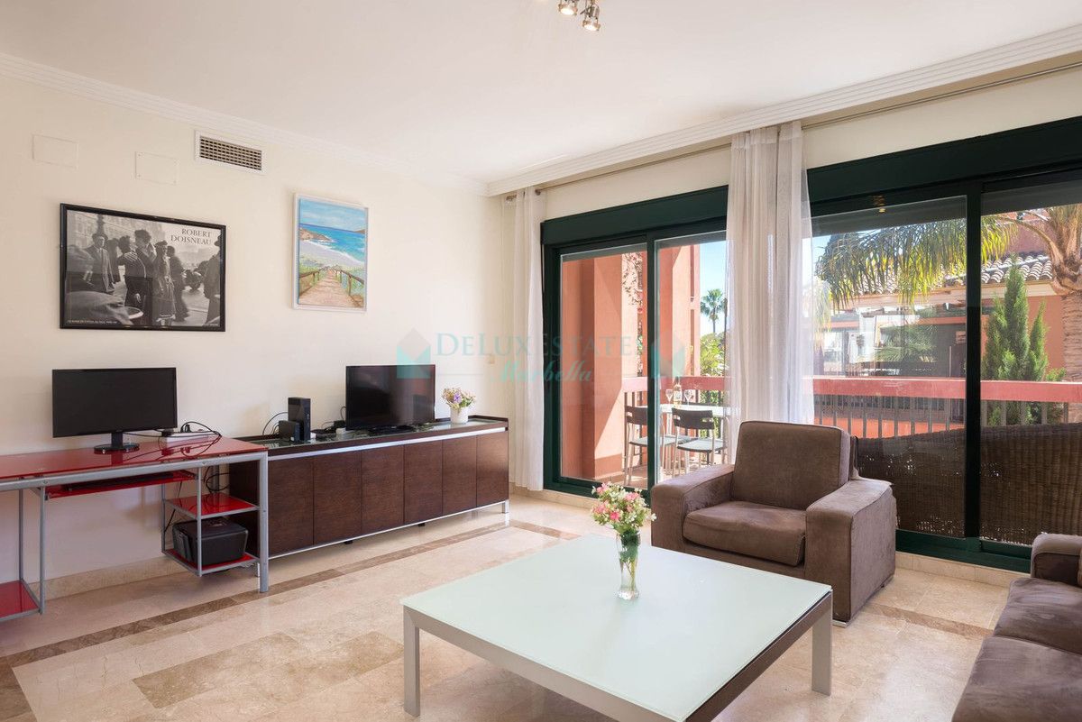 Apartment for sale in Marbesa, Marbella East