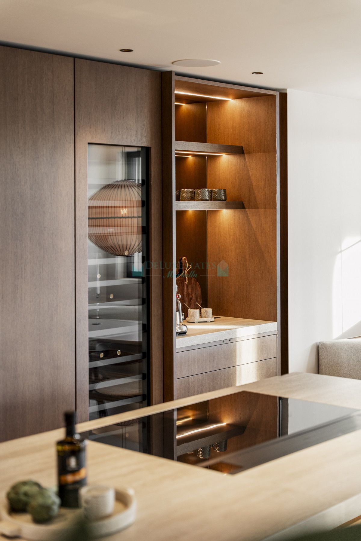 Villa for sale in Nueva Andalucia