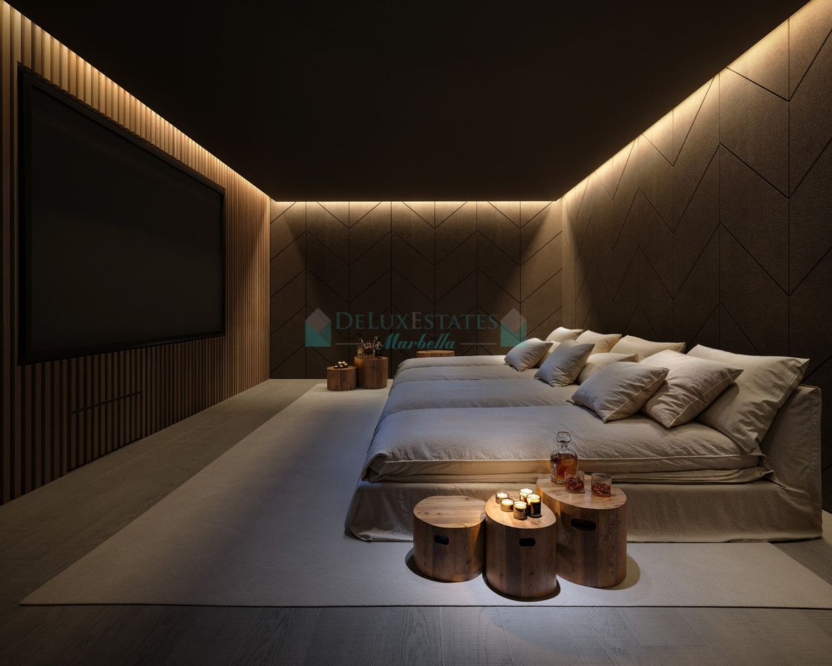 Plot for sale in Benahavis