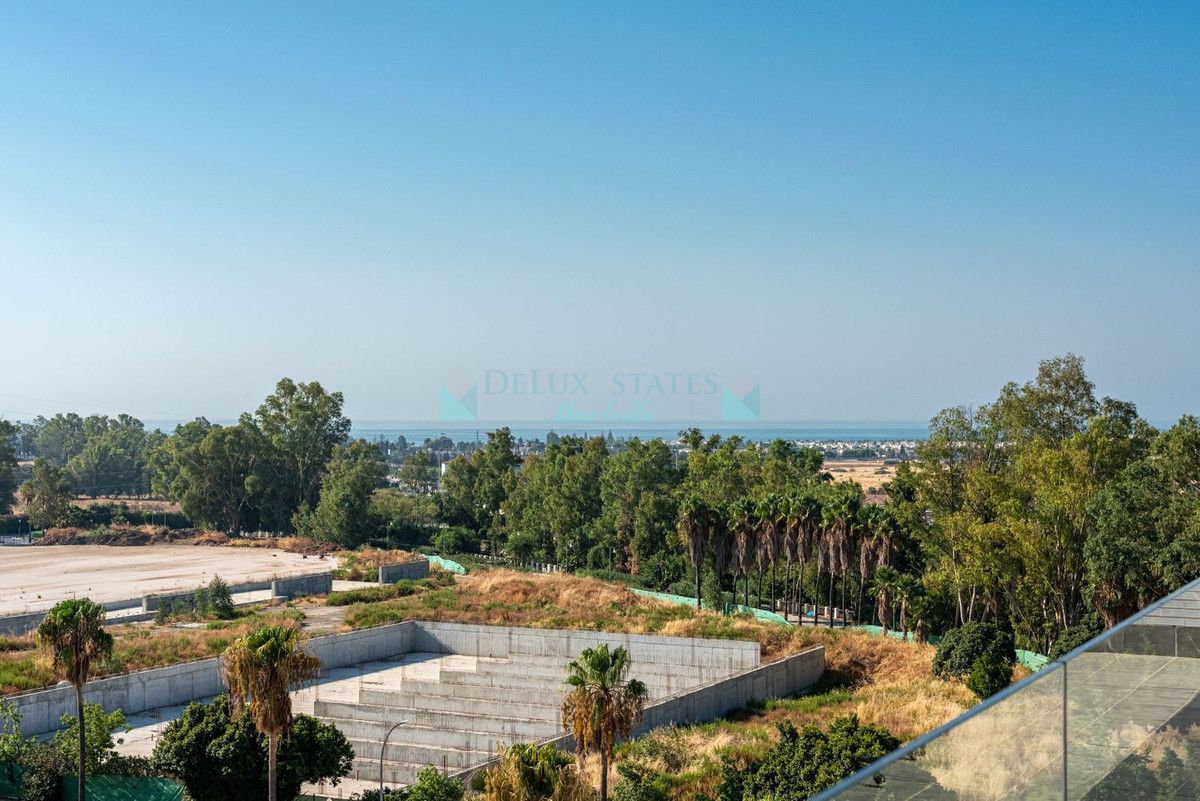 Penthouse for sale in Nueva Andalucia