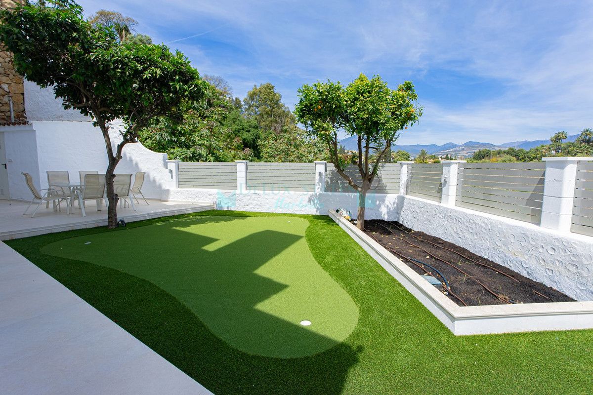 Town House for rent in Marbella