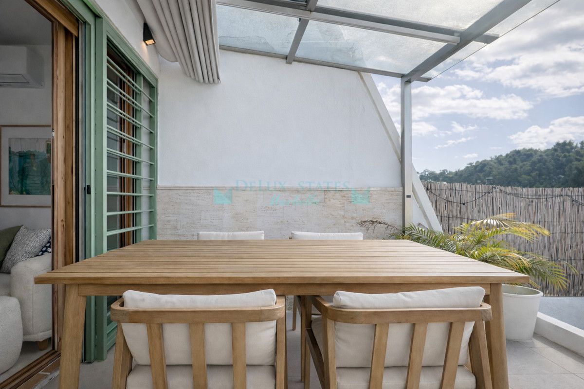 Town House for sale in Estepona