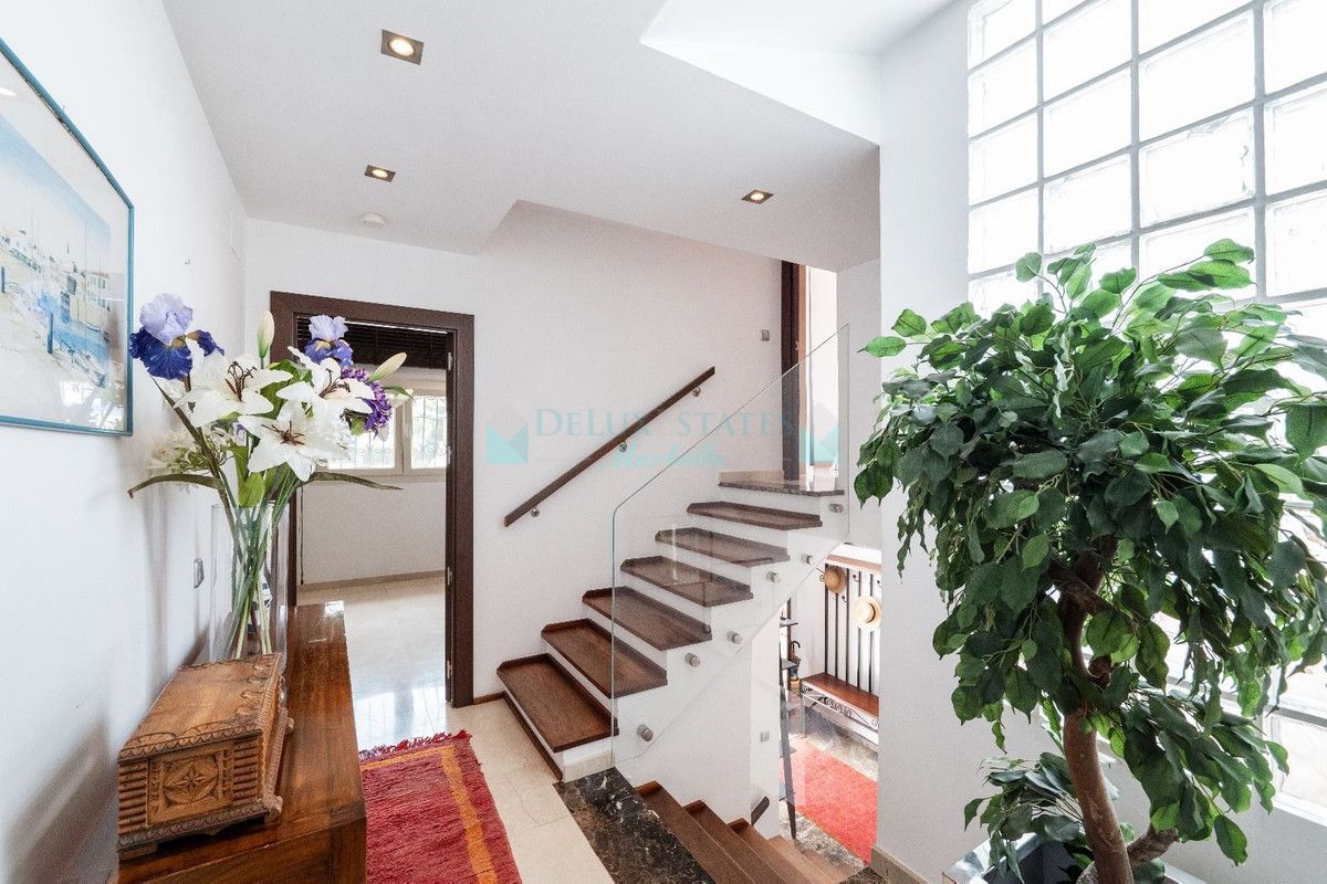 Villa for rent in Marbella Golden Mile