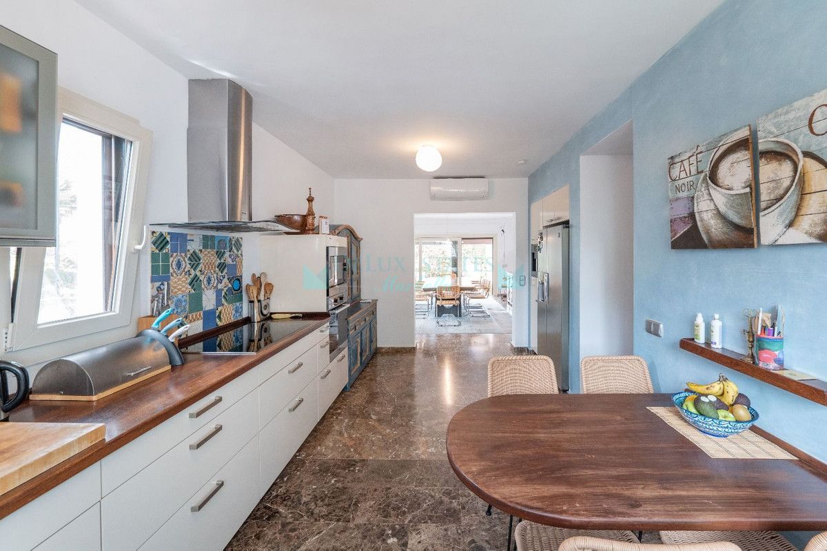 Villa for rent in Marbella Golden Mile