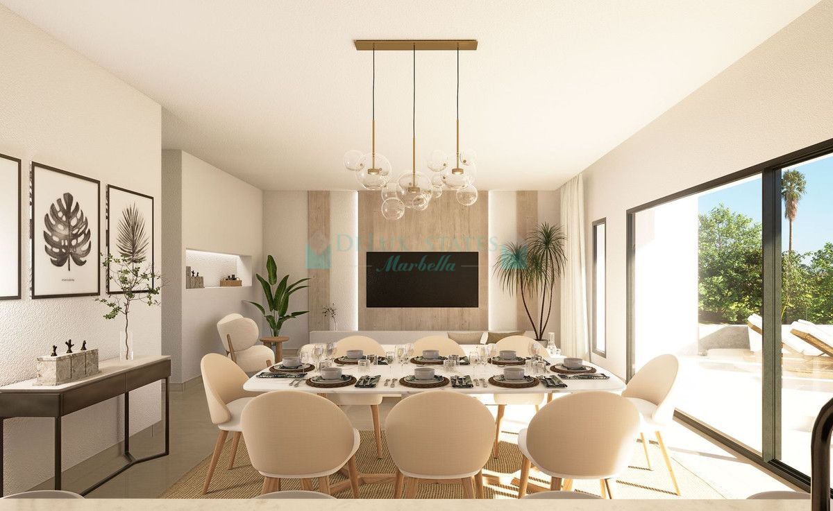 Villa for sale in Valle Romano, Estepona