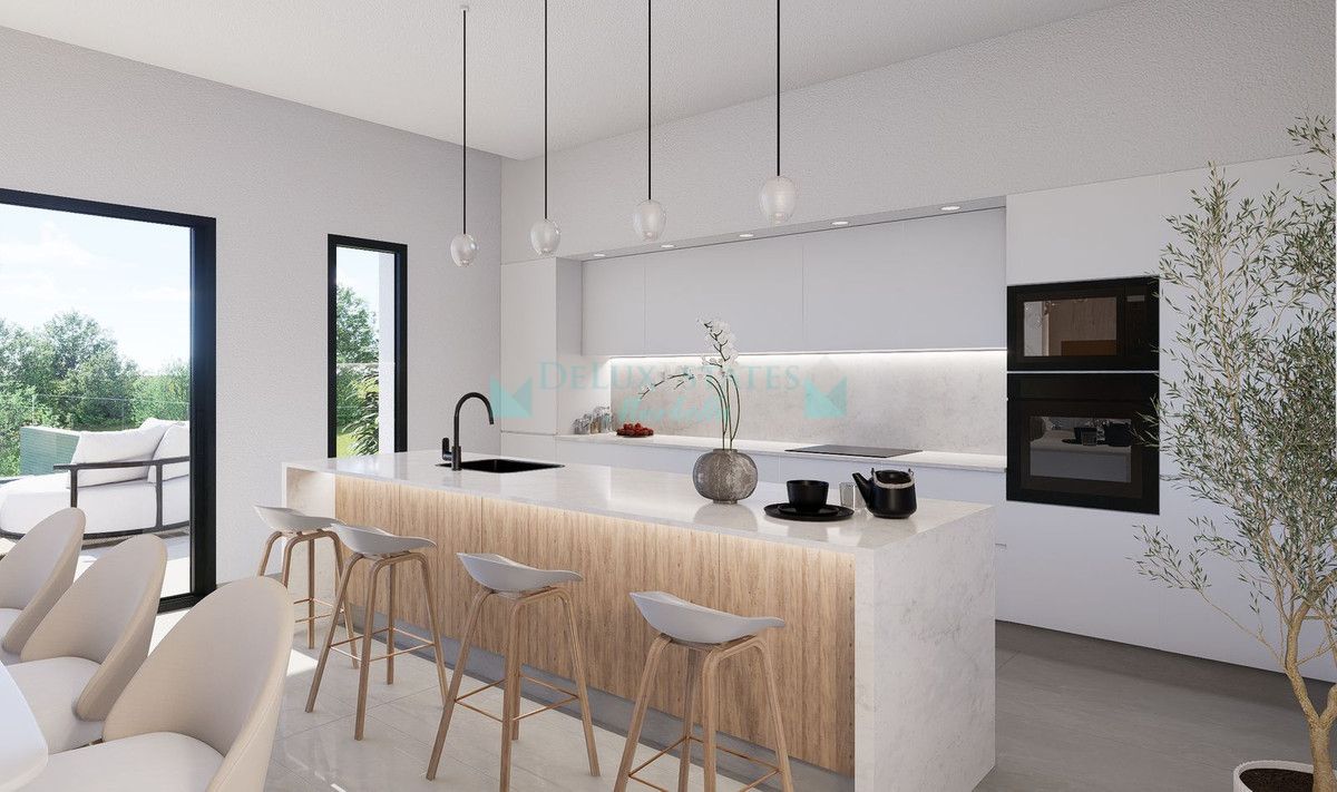 Villa for sale in Valle Romano, Estepona