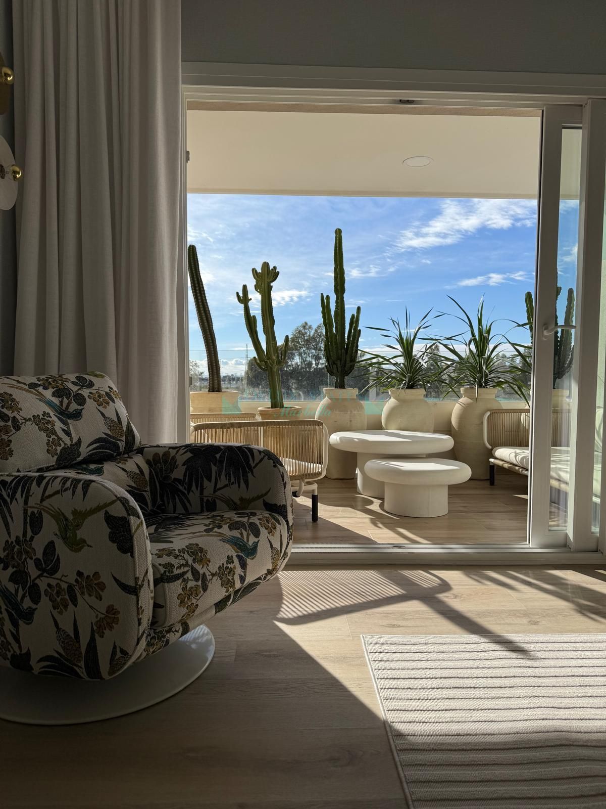 Apartment for sale in La Campana, Nueva Andalucia