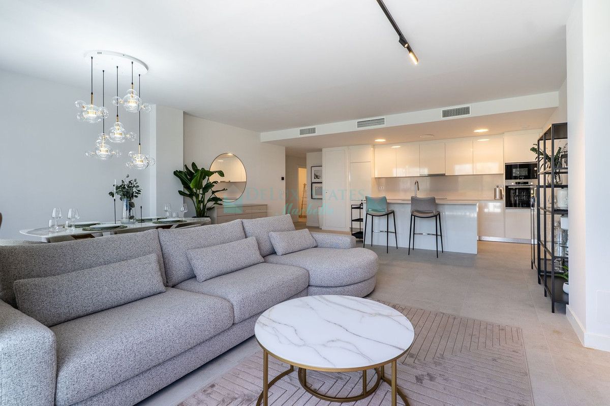 Apartment for sale in Estepona