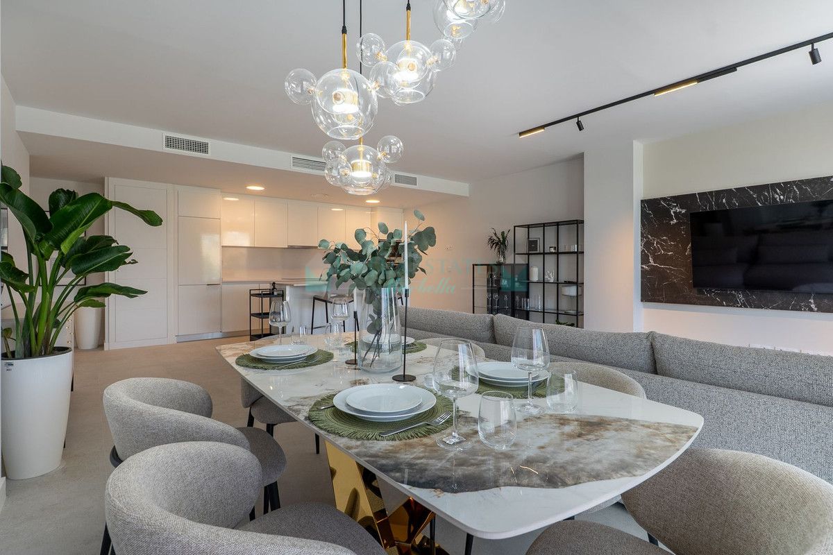 Apartment for sale in Estepona