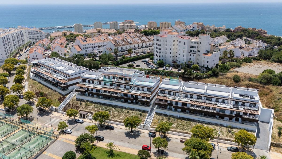 Apartment for sale in Estepona