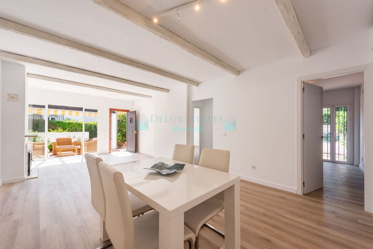 Ground Floor Apartment for sale in Benamara, Estepona