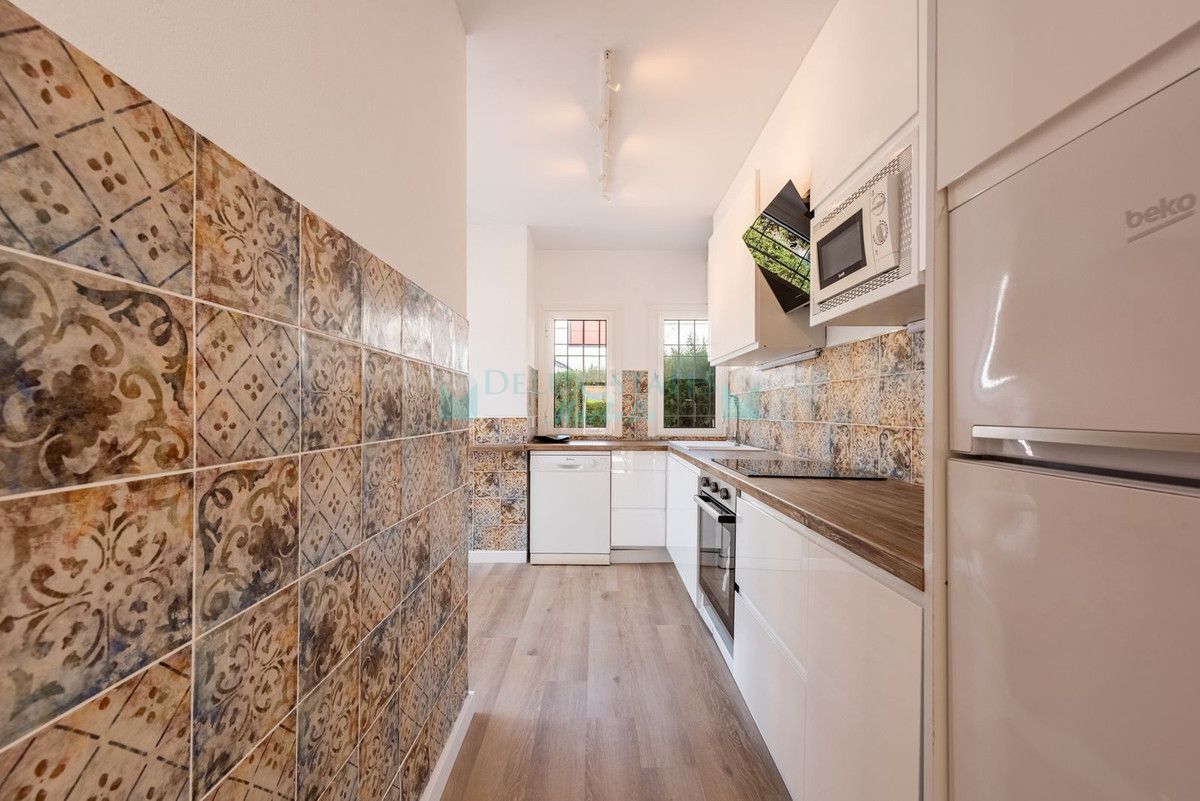 Ground Floor Apartment for sale in Benamara, Estepona