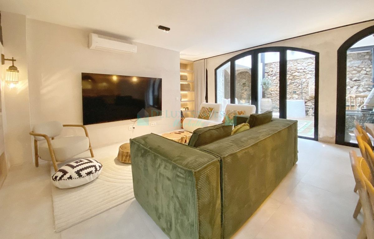 Town House for sale in Marbella