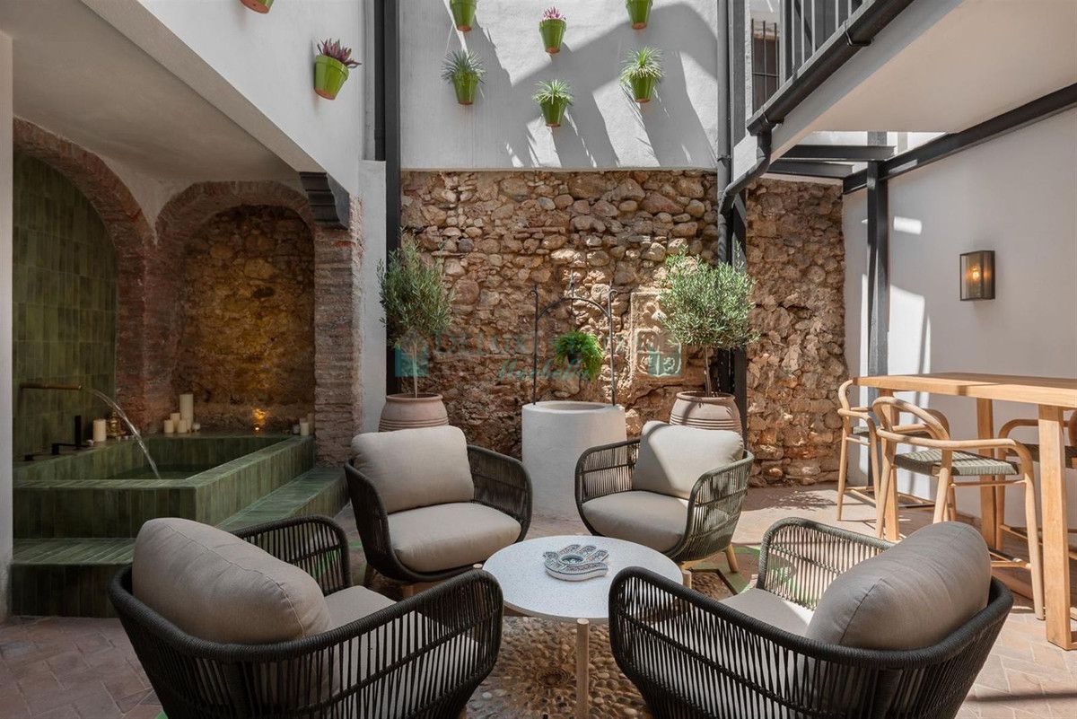 Town House for sale in Marbella