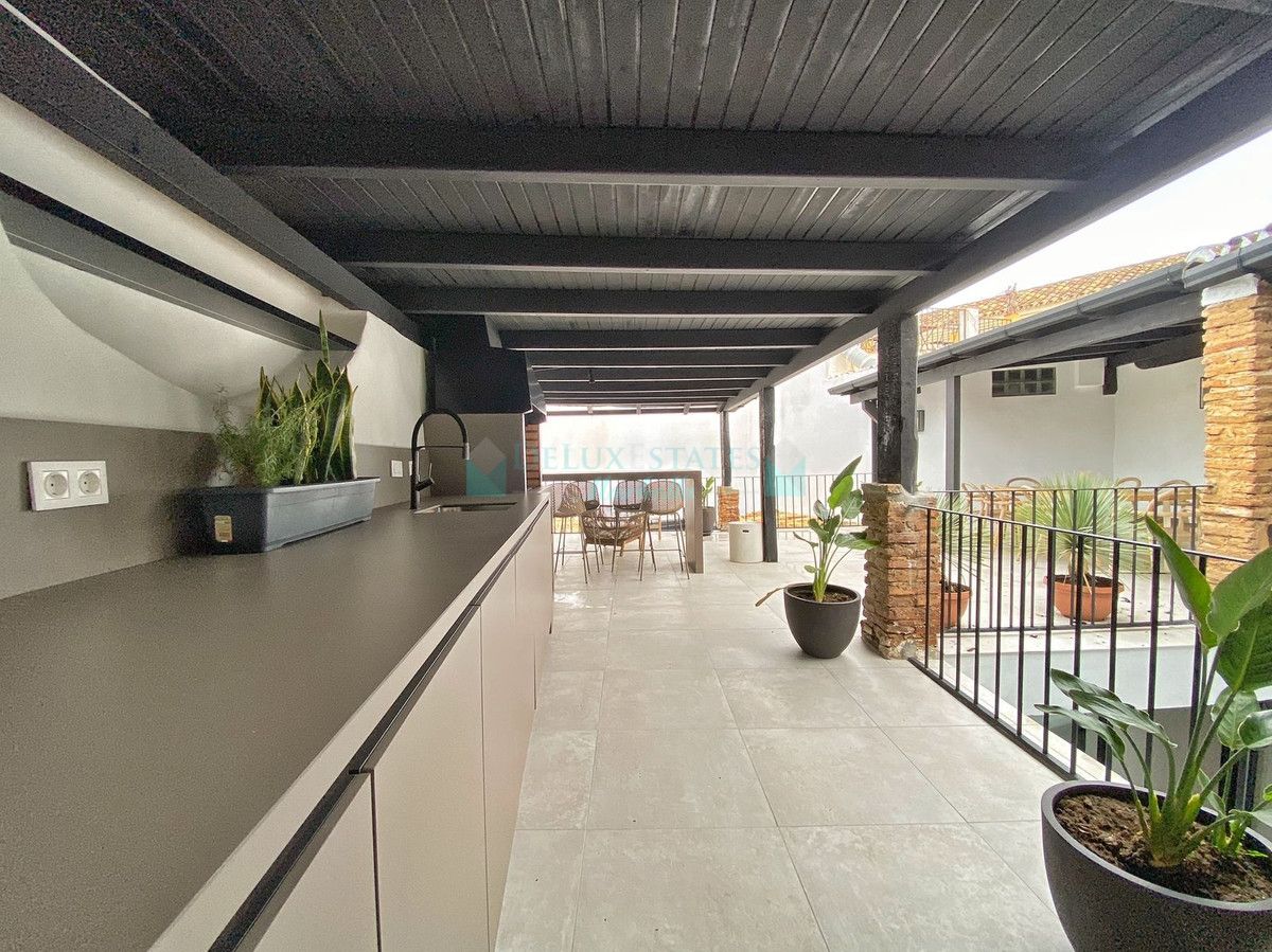 Town House for sale in Marbella