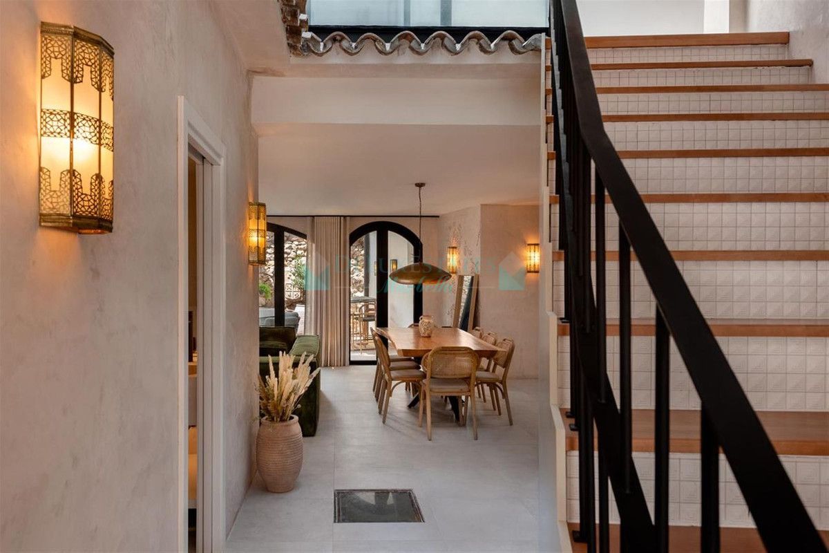 Town House for sale in Marbella