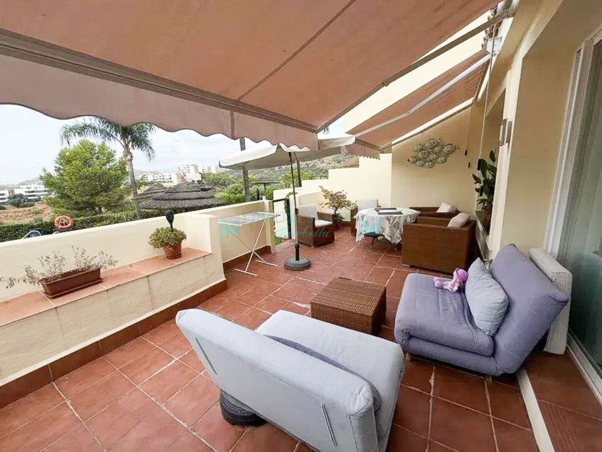 Ground Floor Apartment for sale in Benahavis