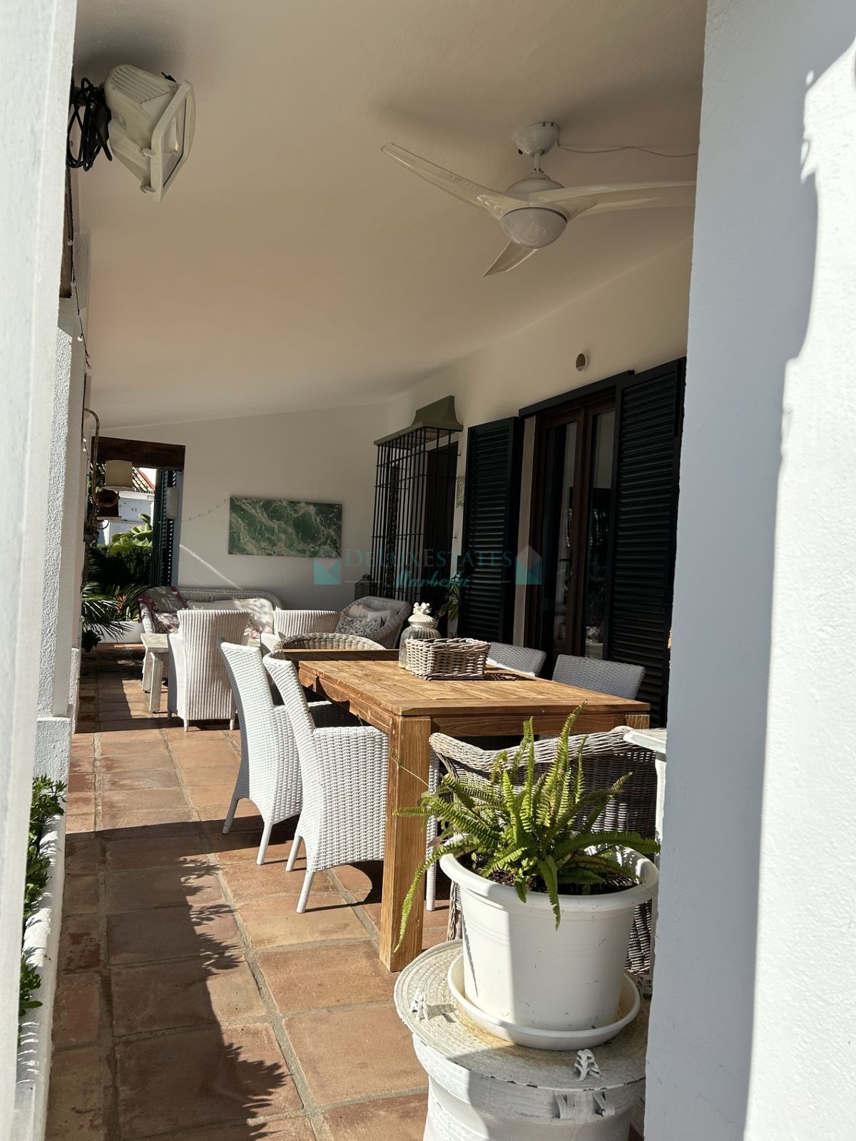 Villa for sale in New Golden Mile, Estepona