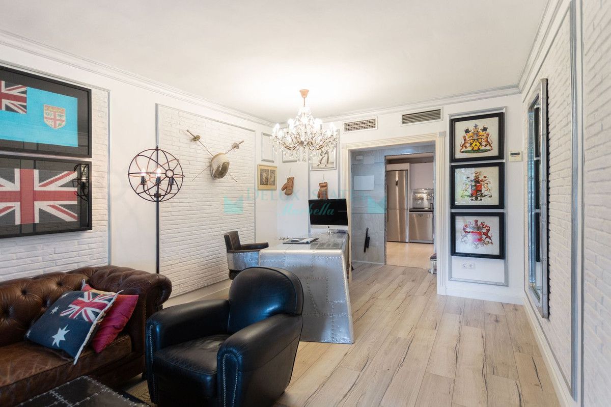 Ground Floor Apartment for sale in Marbella - Puerto Banus