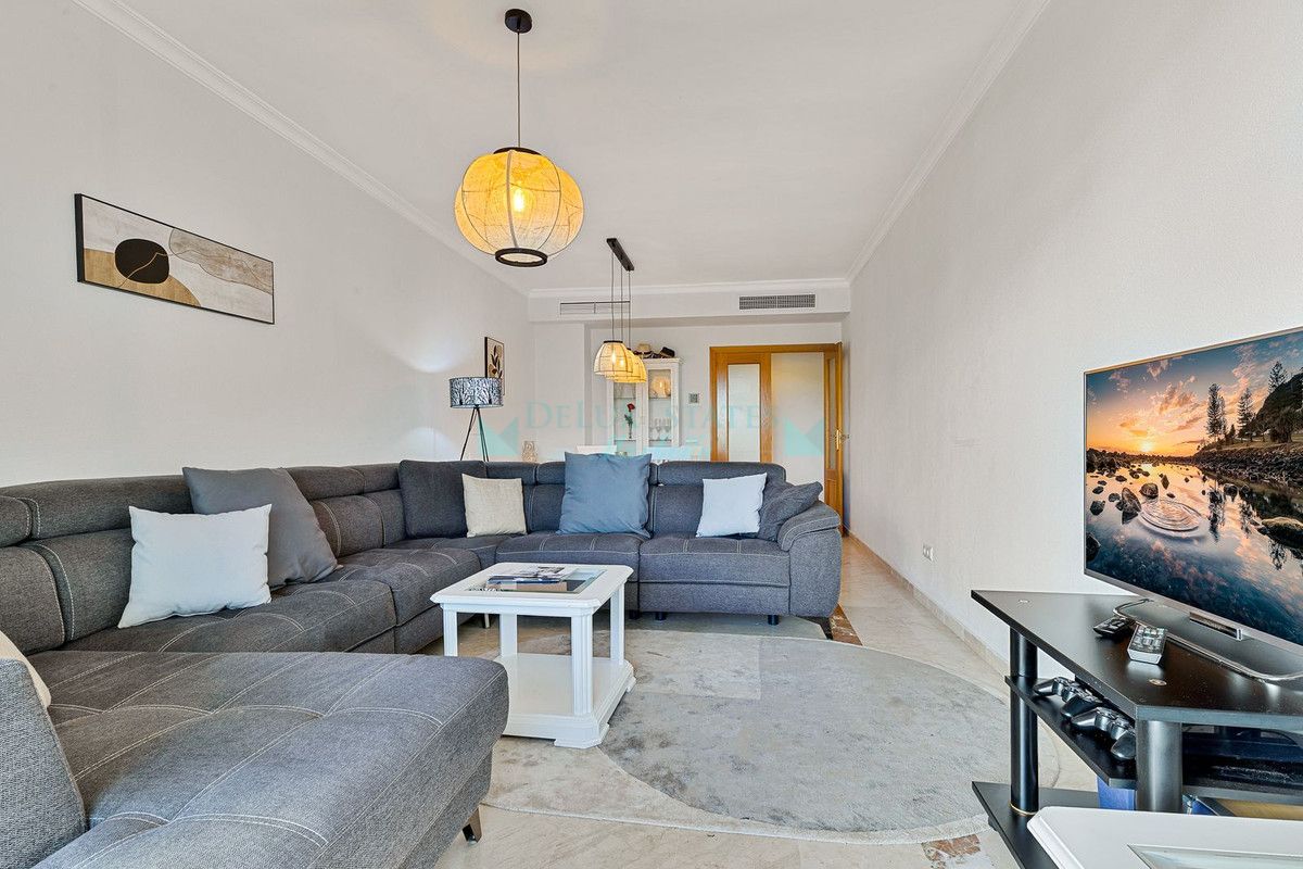 Apartment for sale in Estepona